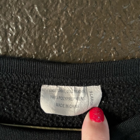 Black Basic Sweater- Loose Fit, Size XL - Picture 4 of 5